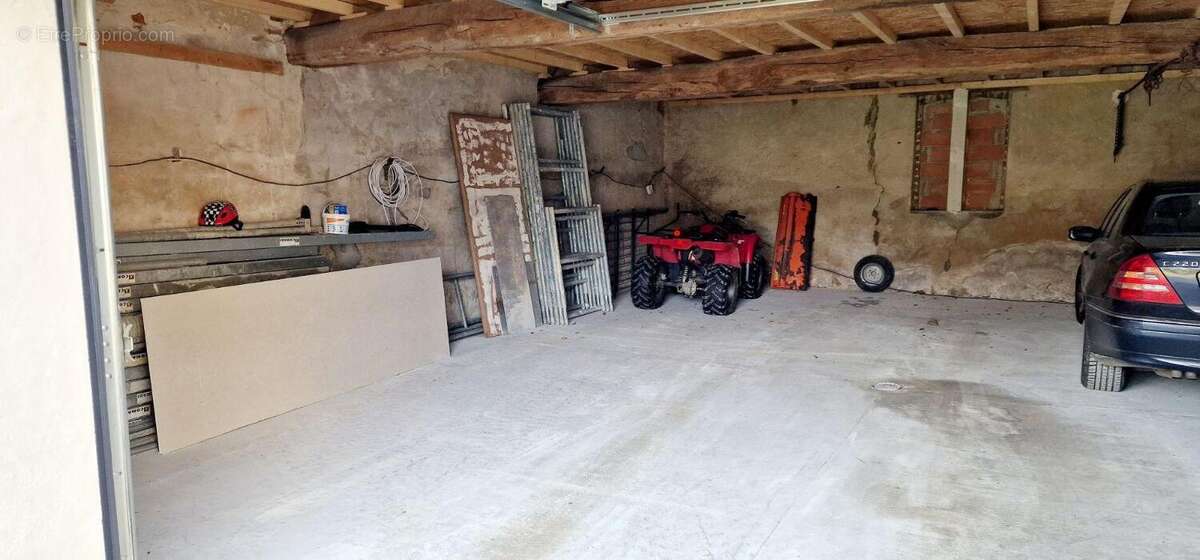 Maison à LONS-LE-SAUNIER