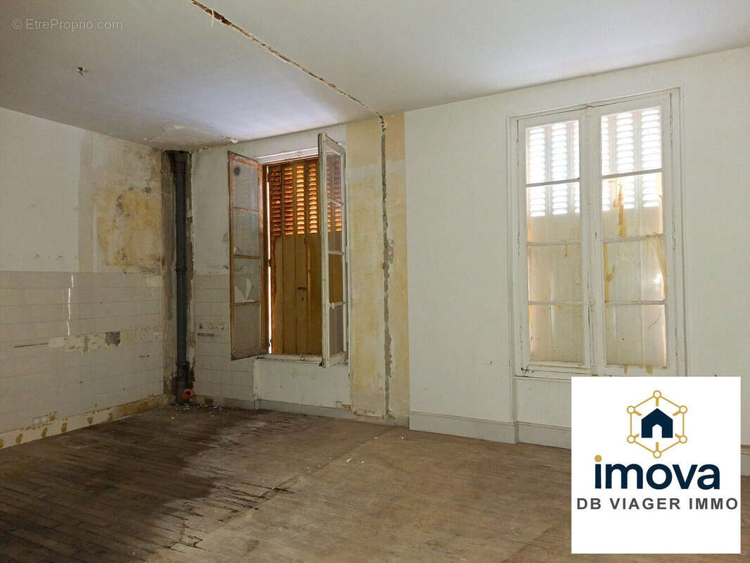 Appartement à VICHY