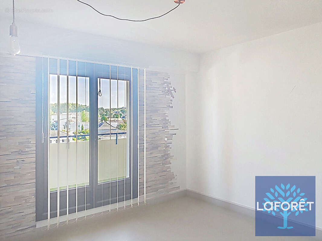 Bien rare. Magnifique T3 de 85 m² Dax centre- Résidence calme et sécurisée - photo 7