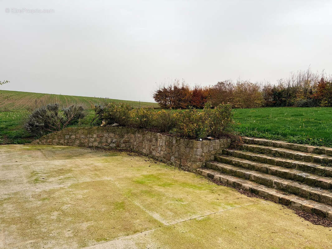 Maison à NOUVION-ET-CATILLON