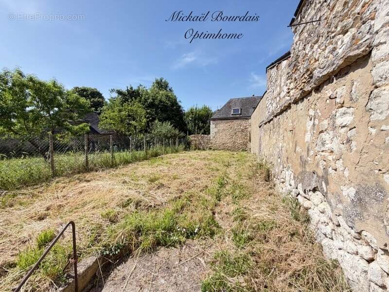 Appartement à LE LUDE