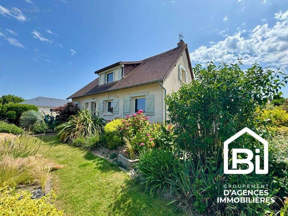 Maison à OUISTREHAM