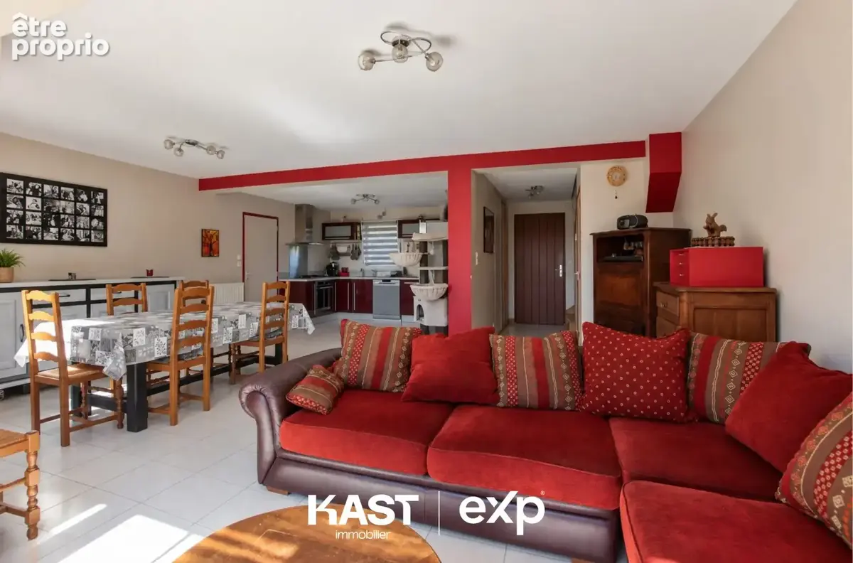Maison 5 pièces 106 m² à vendre à Chateaugiron (35410) - photo 4