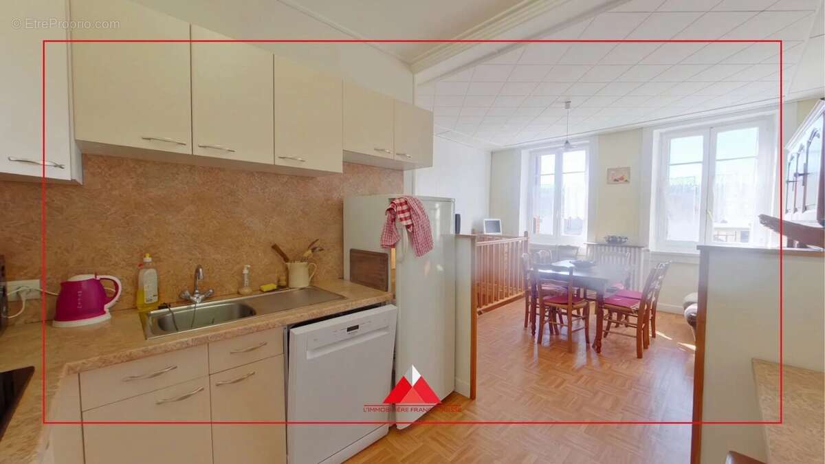Spacieuse Maison avec entrepôt et terrain - photo 4