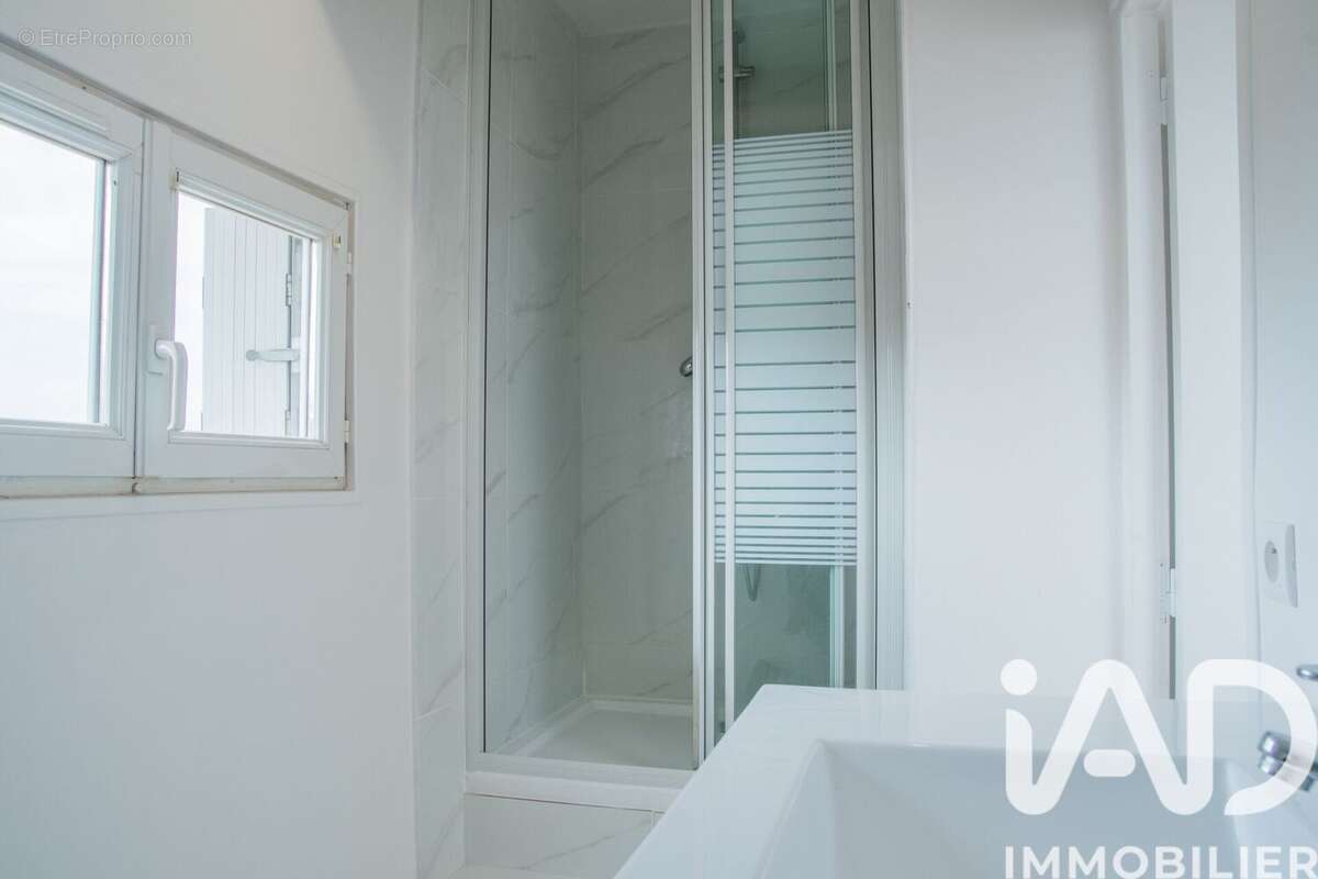 Photo 5 - Appartement à SAINT-GERMAIN-LES-ARPAJON