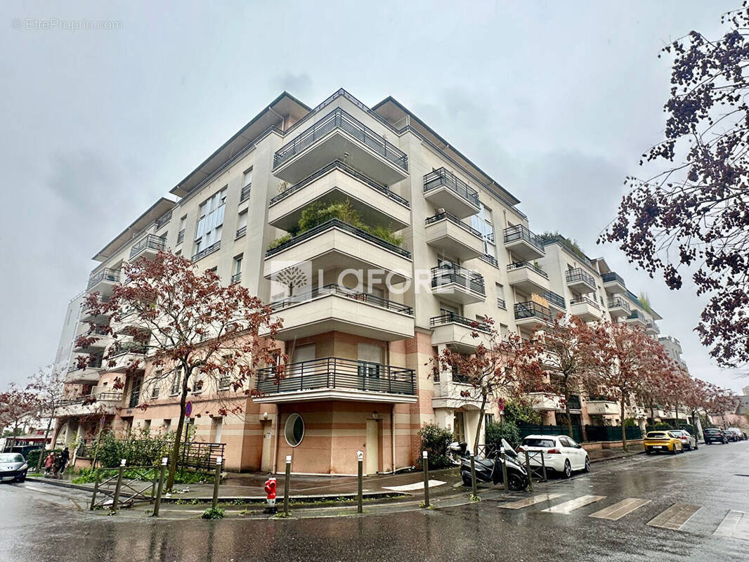 Appartement à ROSNY-SOUS-BOIS