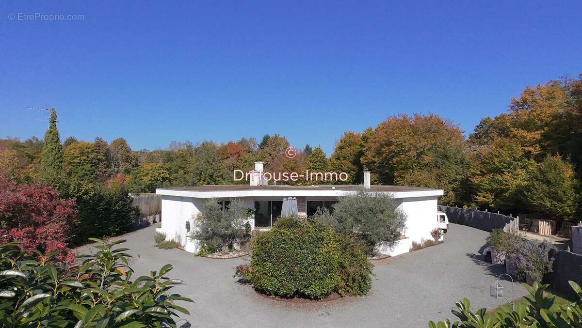 Maison à TRELISSAC