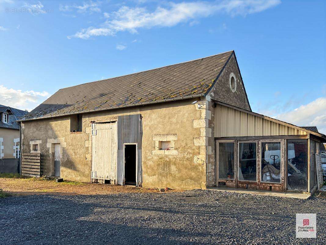 Maison à DISSE-SOUS-LE-LUDE