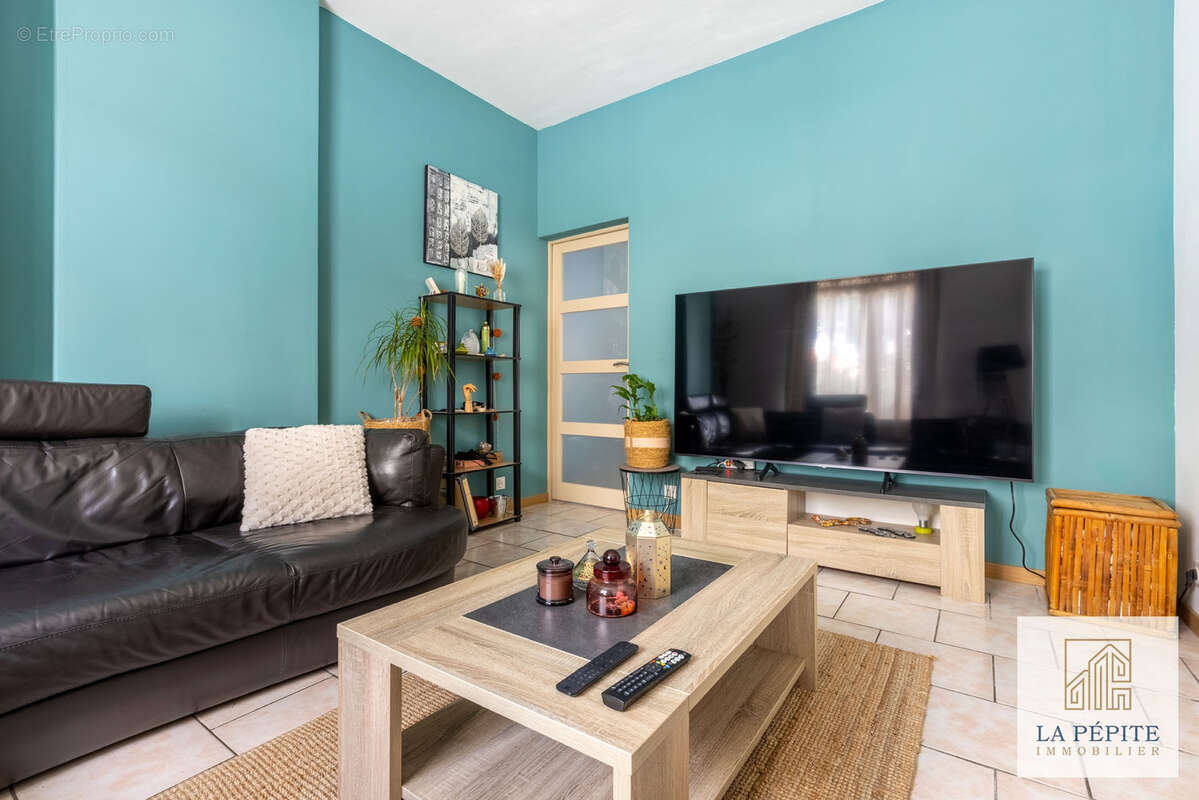 Maison familiale 131 m2 - 4 chambres - Jardin - DPE C - Saint-Amand-les-Eaux - photo 8