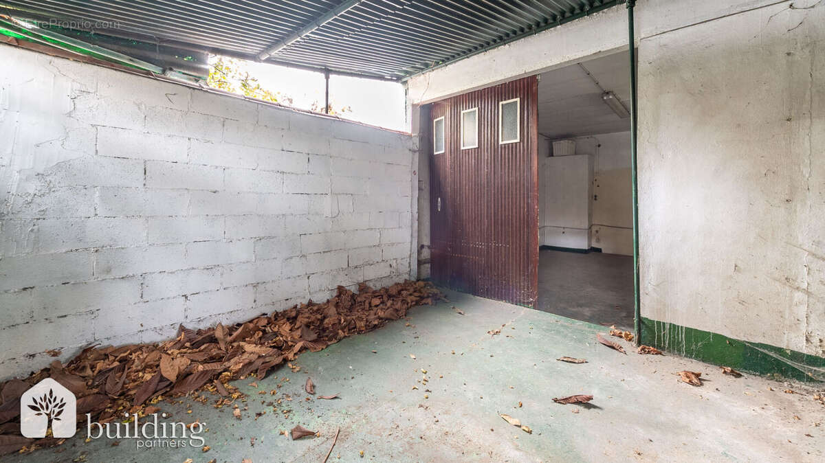 Maison à COURBEVOIE