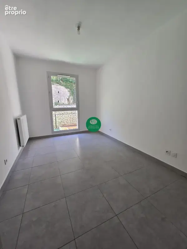 Appartement T3 avec garage et place de parking - photo 6