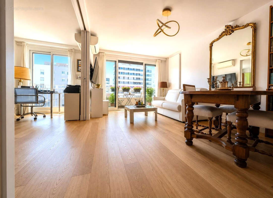 Appartement 73 m² à Paris-20e  - photo 7