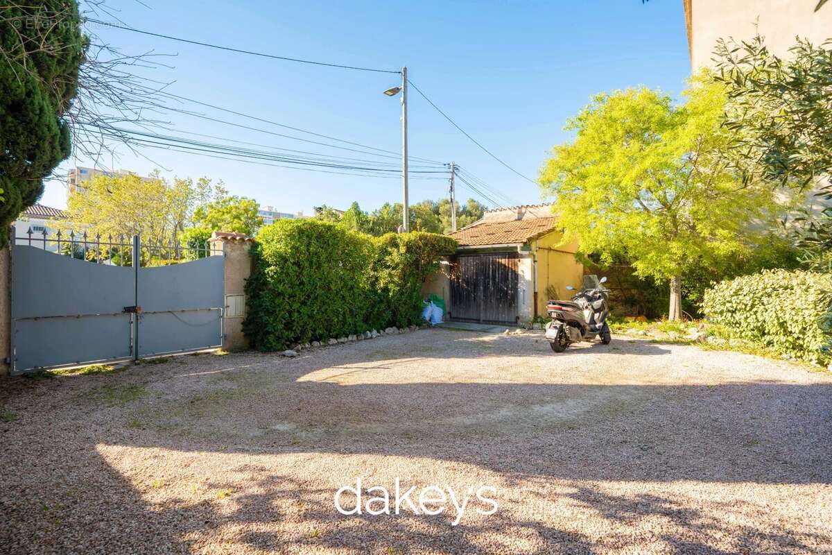 Maison à MARSEILLE-9E