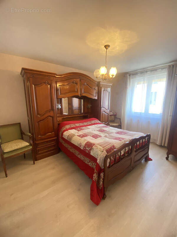 Maison à LA TALAUDIERE