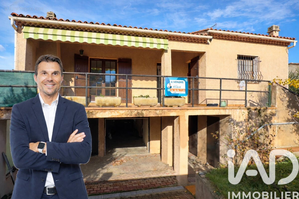 Photo 1 - Maison à CARNOUX-EN-PROVENCE