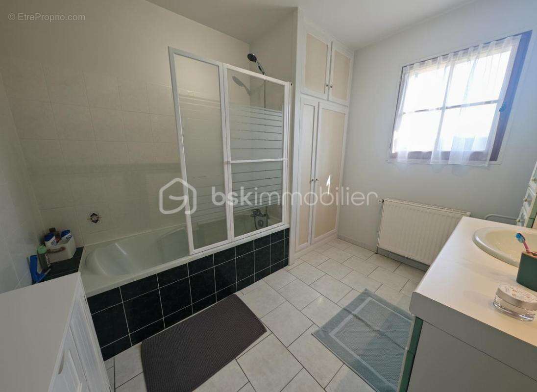 Maison à VERNEUIL-SUR-AVRE