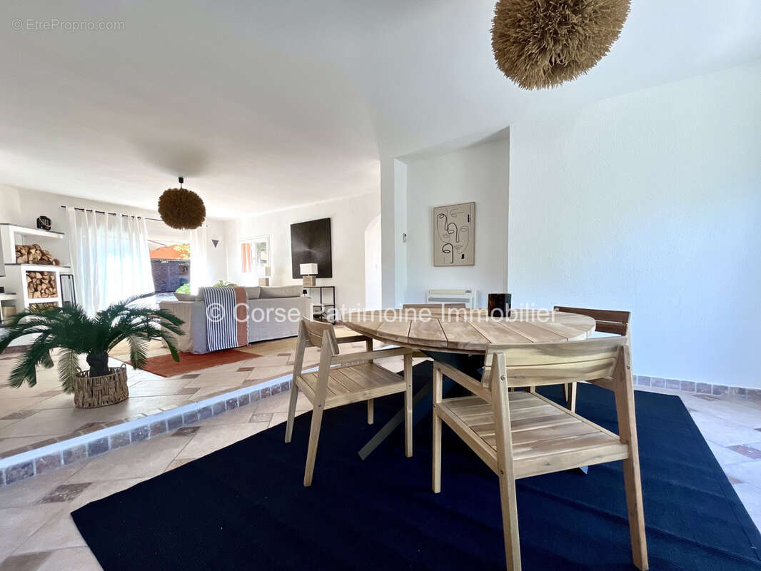 Maison à PORTO-VECCHIO