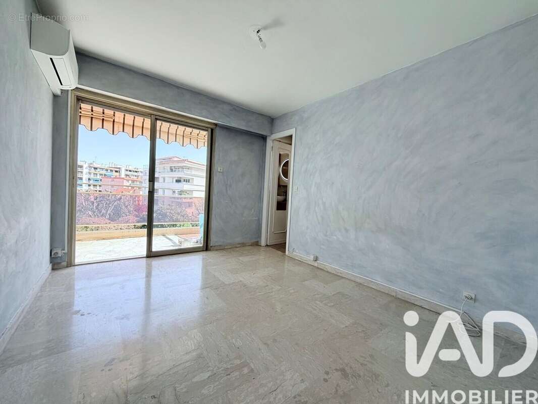 Photo 4 - Appartement à MANDELIEU-LA-NAPOULE