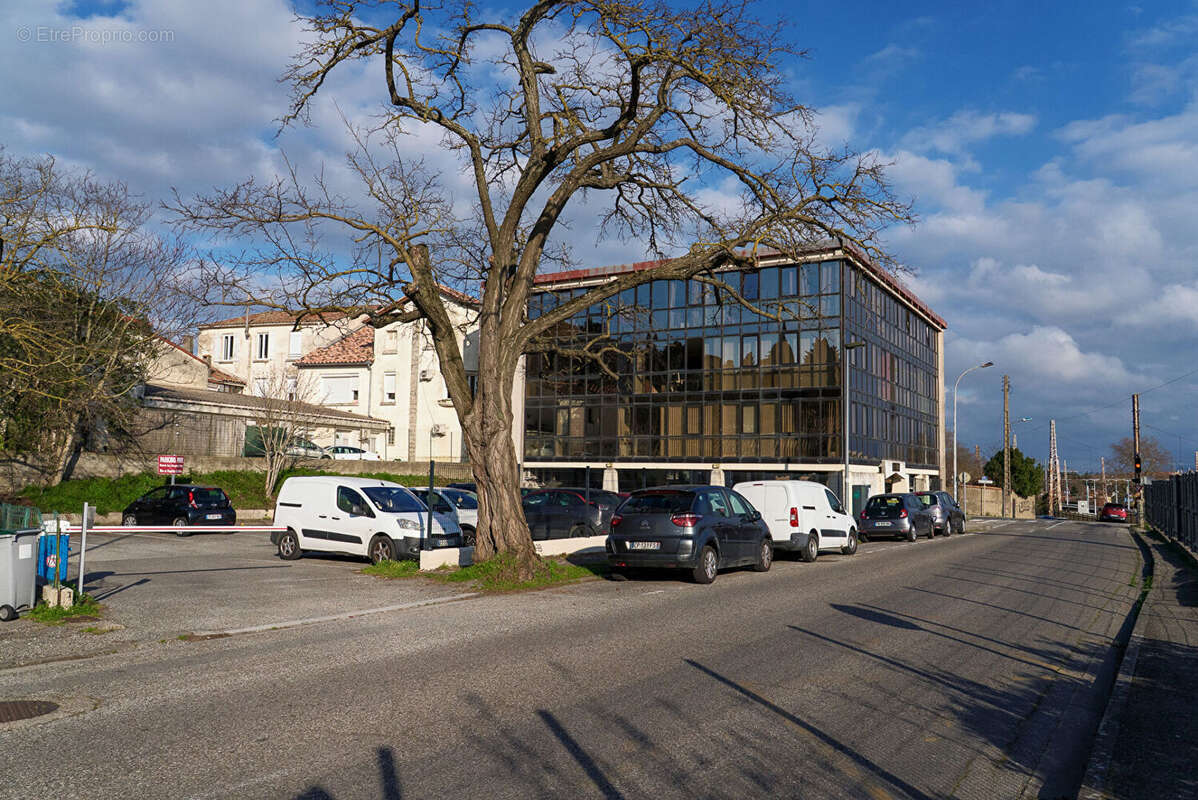 Commerce à CARCASSONNE