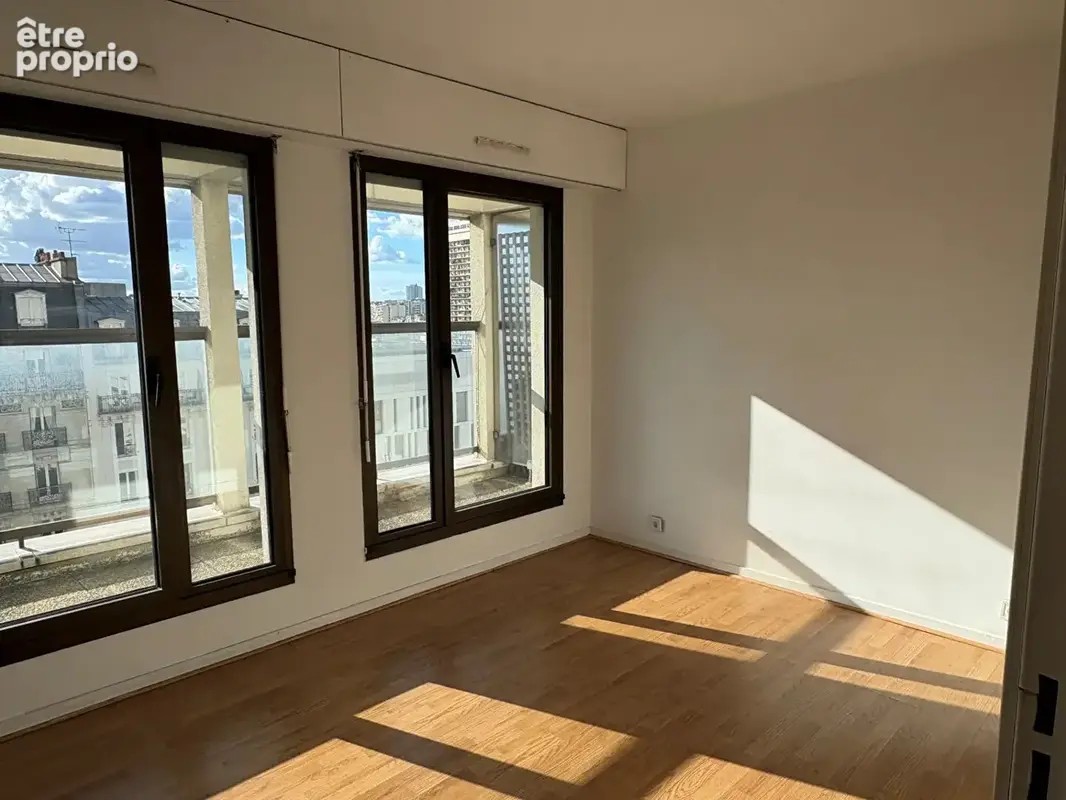2 pièces - Balcon - vue Paris - photo 2