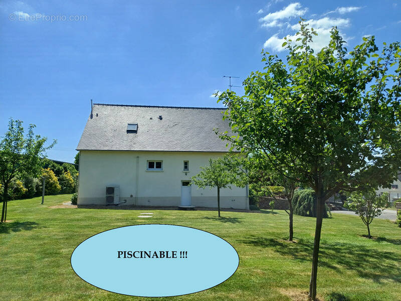 Maison à PIRE-SUR-SEICHE