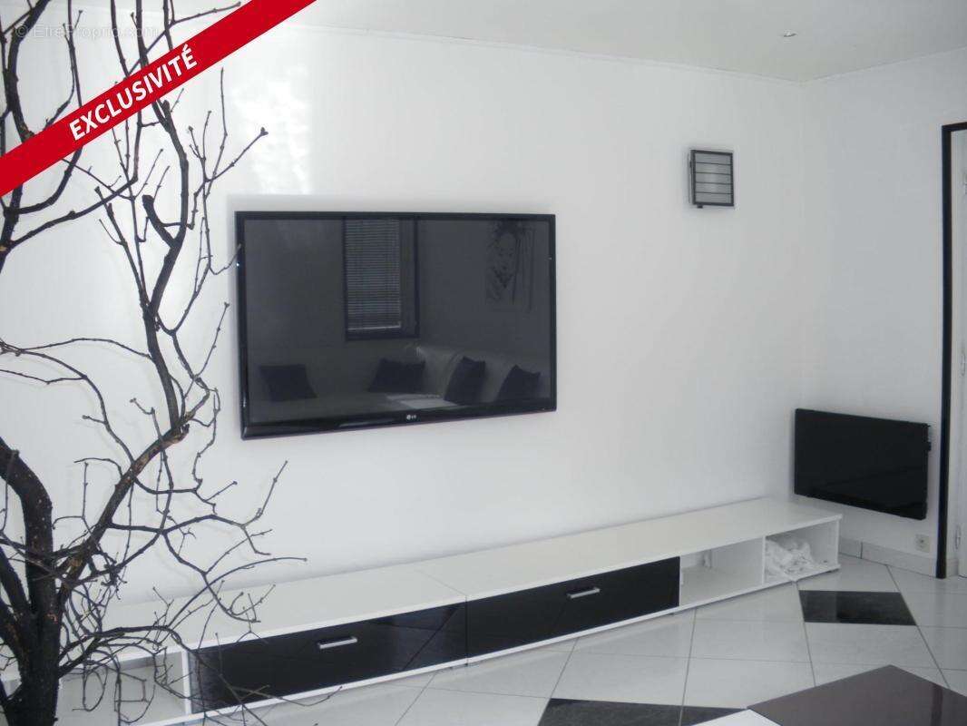 Maison à DOMLEGER-LONGVILLERS