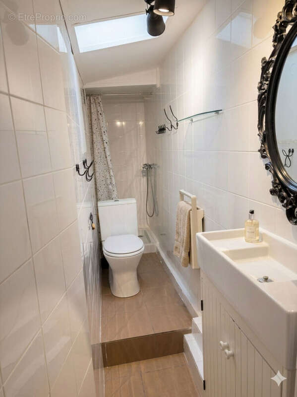 Appartement à PARIS-18E