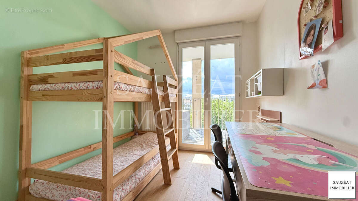 Appartement à BAGNEUX