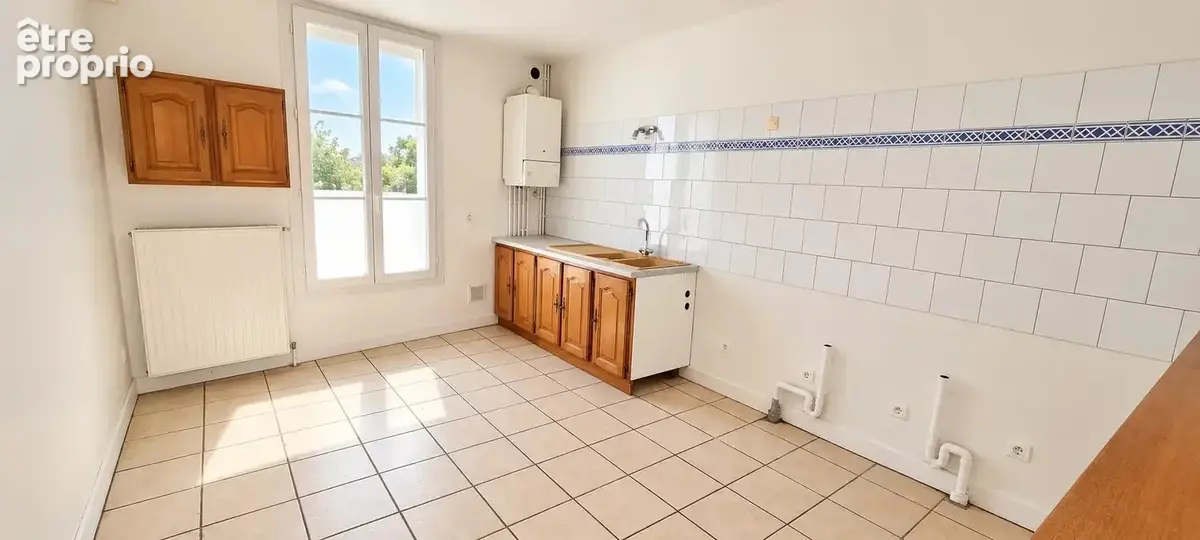 Exclusivite  : centre ville maison de ville avec terrasse et jardin ; - photo 6