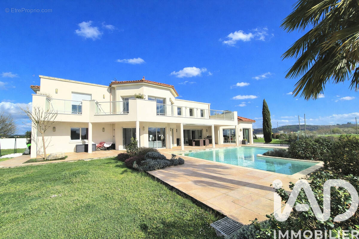 Photo 1 - Maison à COSNAC