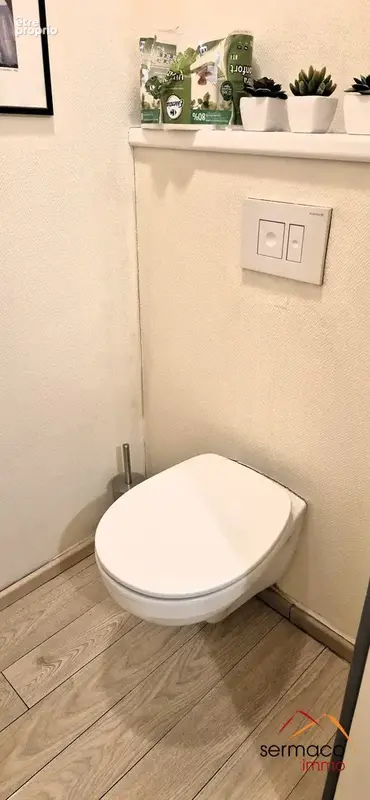 WC séparé
