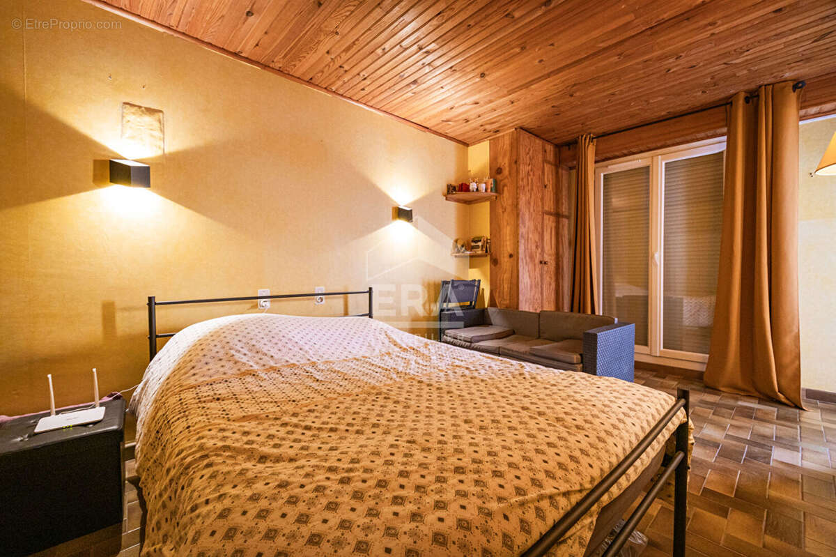 Maison à VILLELONGUE-DE-LA-SALANQUE