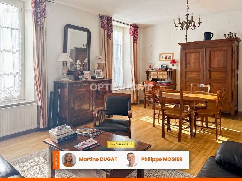 Maison à SAINT-GERAND-LE-PUY