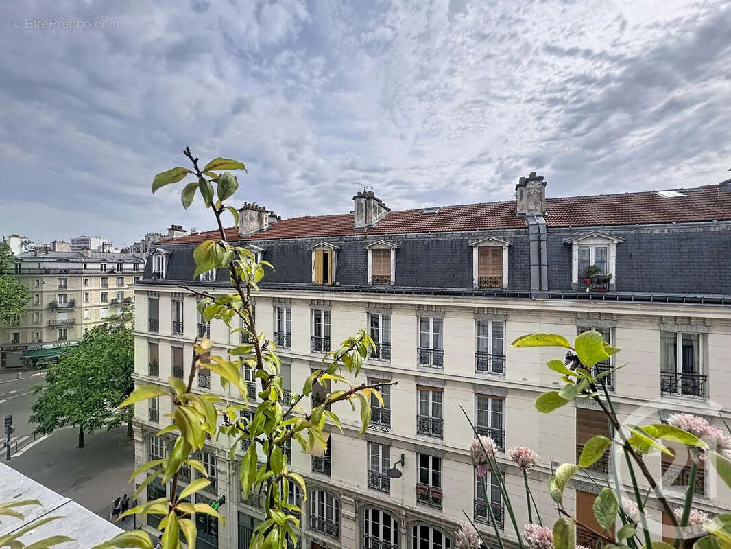 Appartement à PARIS-11E