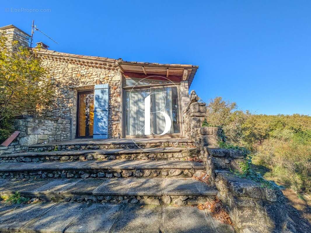 Maison 87 m² à Barjac  - photo 25