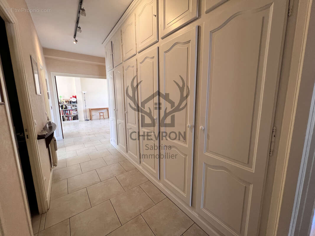 Appartement à CHARLEVILLE-MEZIERES