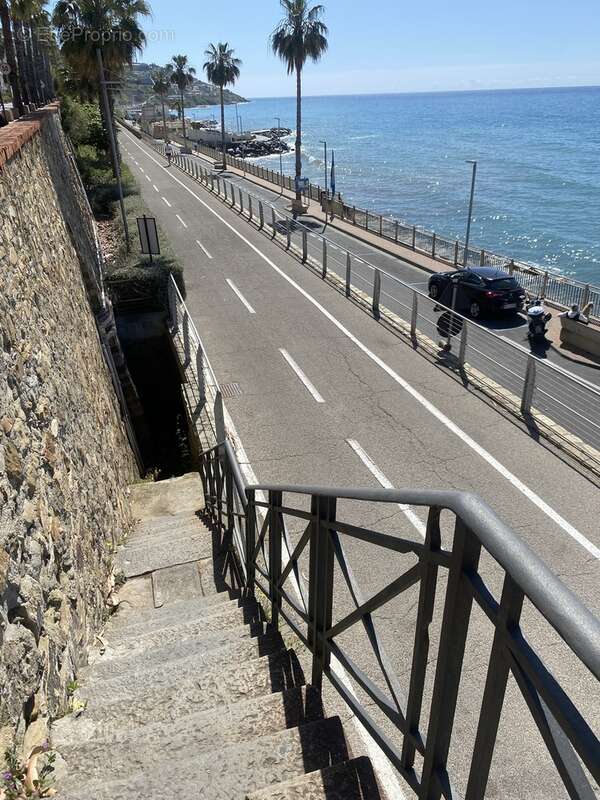Appartement à MENTON