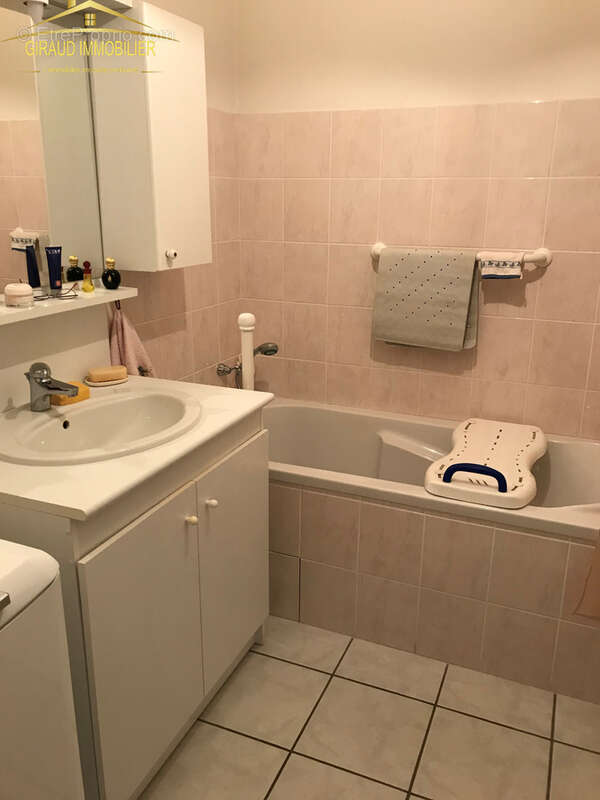 Appartement à CHARLIEU