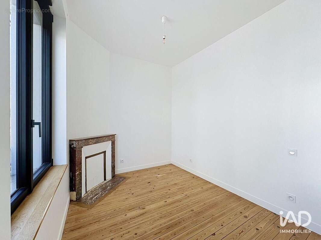 Maison 80 m² à La Rochelle  - photo 7