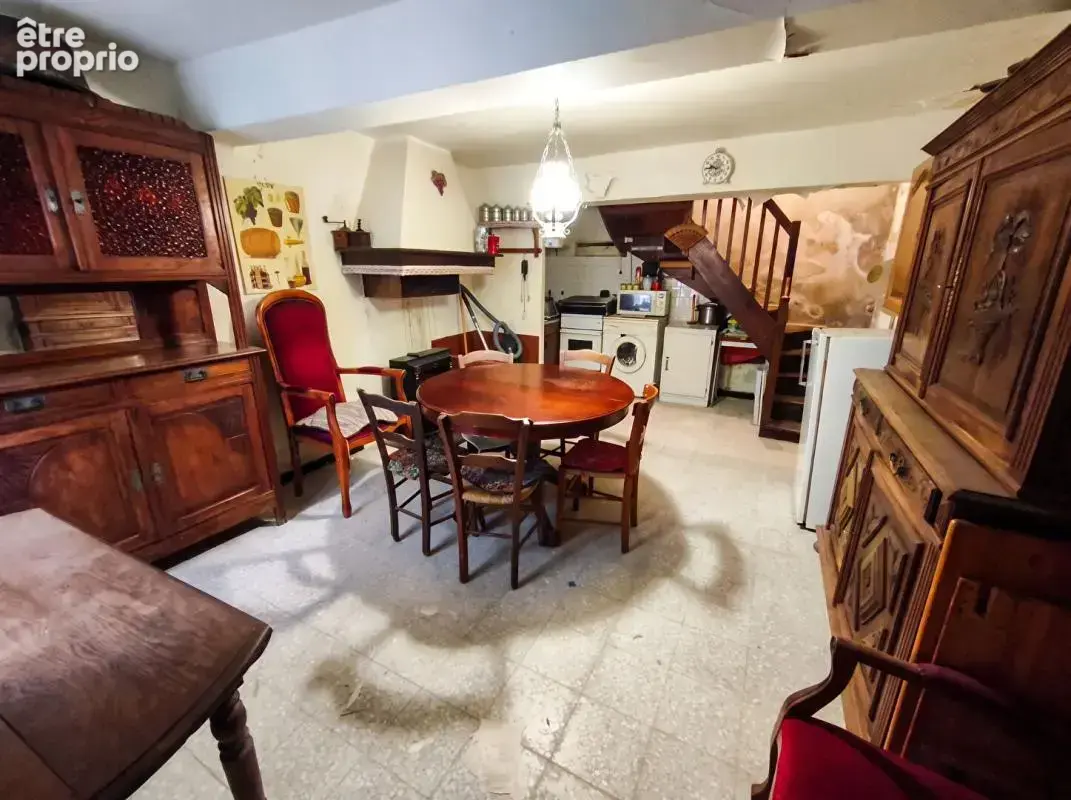 Maison de village à renover + terrain - photo 2