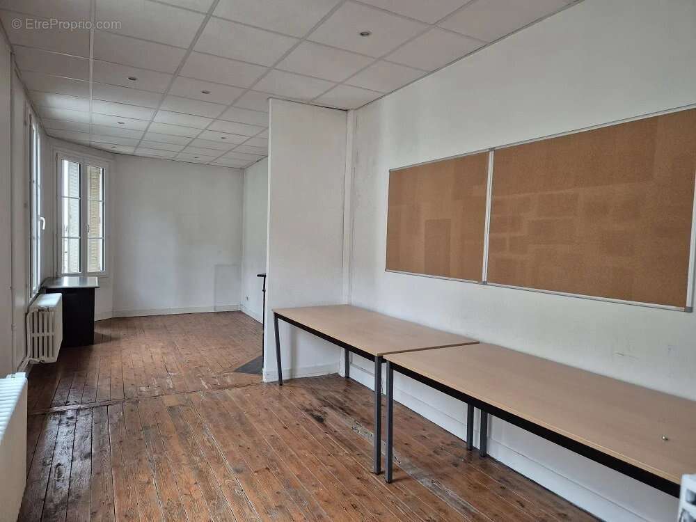 Appartement à BEAUNE-LA-ROLANDE