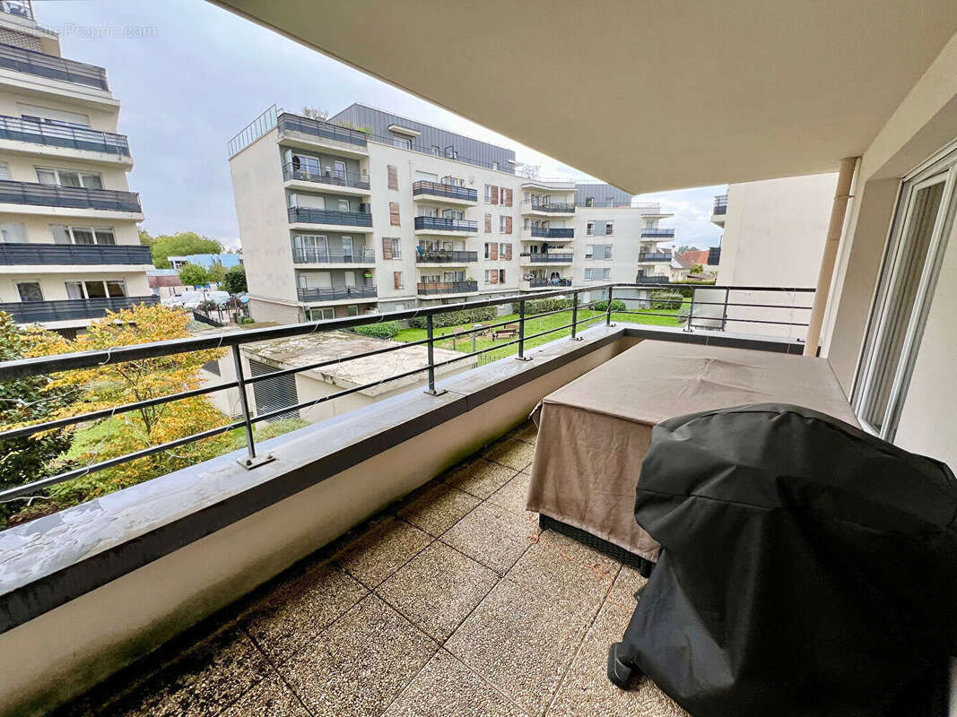 Appartement à ERAGNY