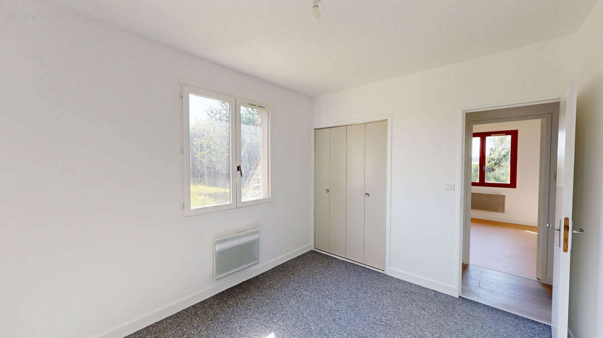 Maison à NOYANT-D'ALLIER