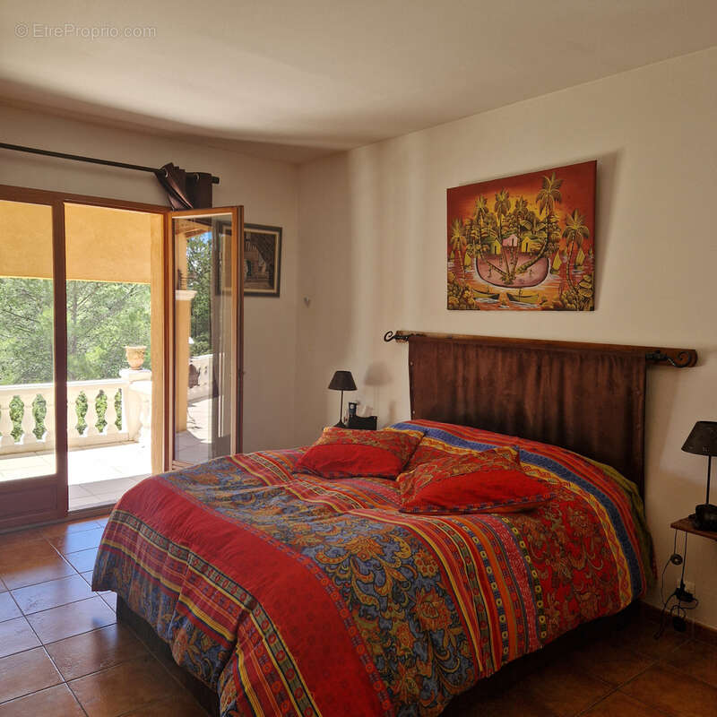 Propriété 10 pièces 8 chambres avec piscine à Lorgues… - photo 17