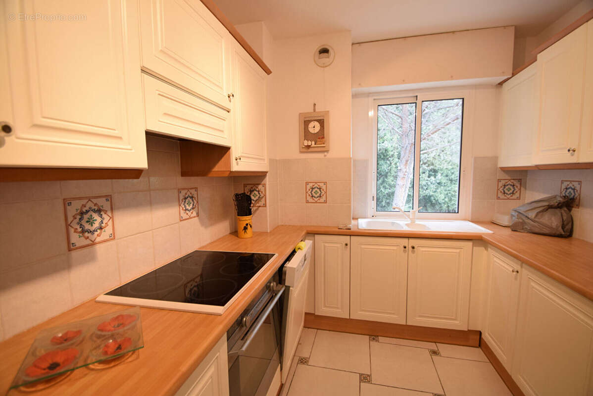 Appartement à SAINT-RAPHAEL