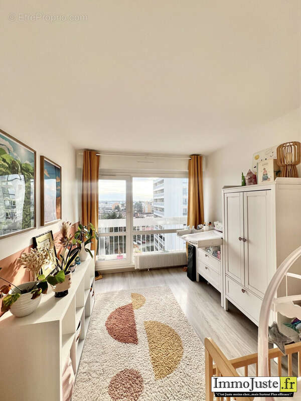 Appartement à ELANCOURT