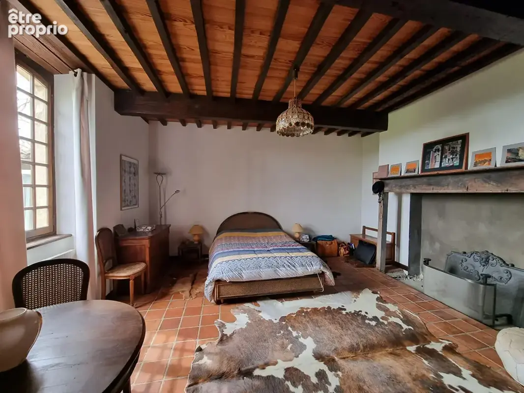 Maison de campagne sur terrain de 9738m² - photo 6