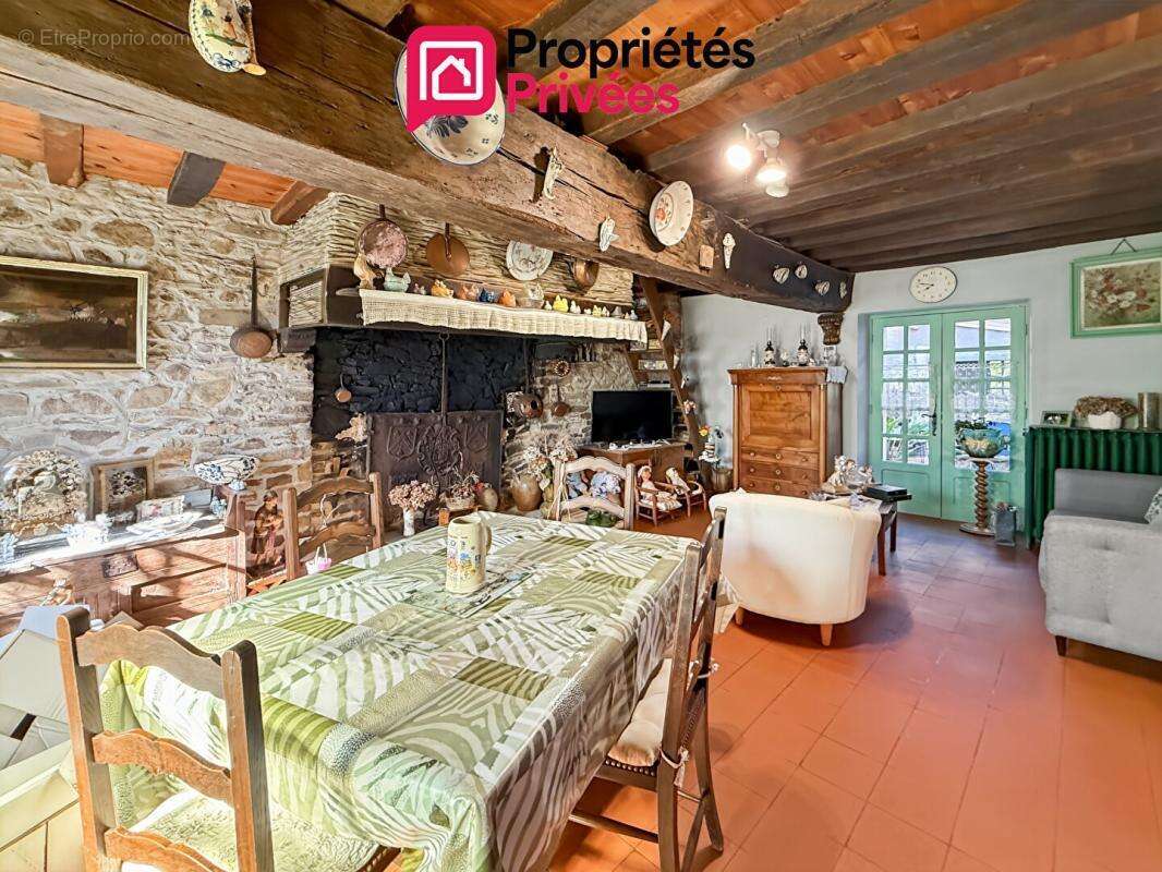 Maison à ERBRAY