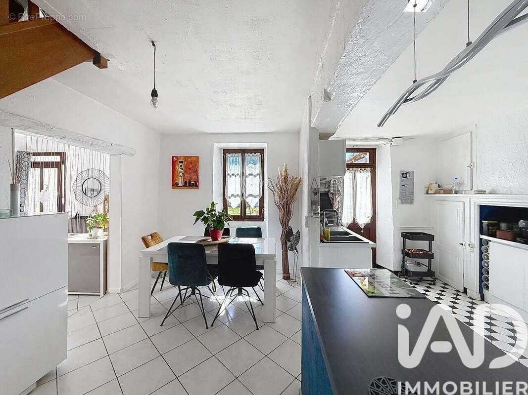 Maison 113 m² à Theil-Sur-Vanne  - photo 5