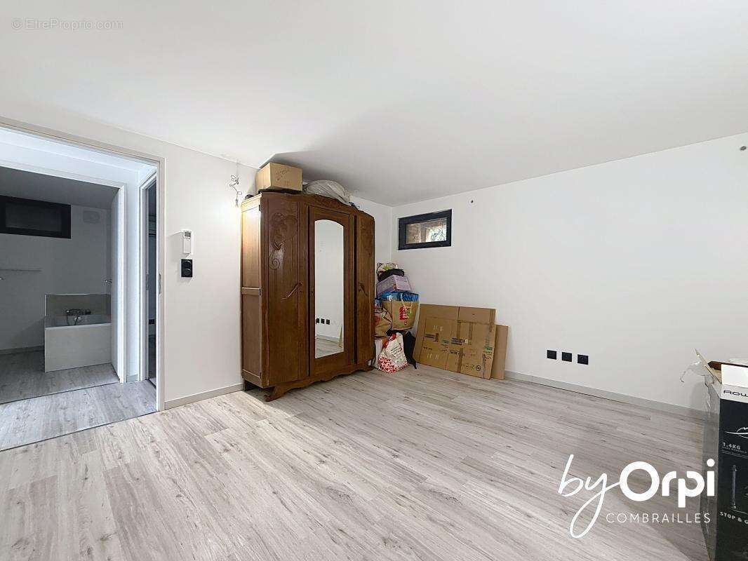 Maison à LE QUARTIER